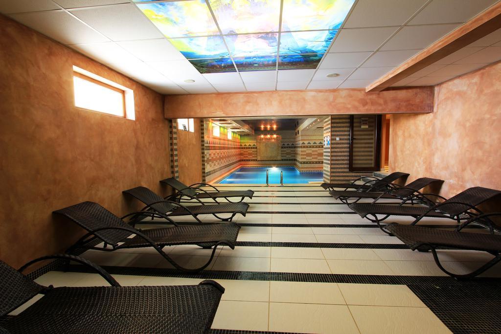 Bona Vita Hotel Golden Sands Exterior photo